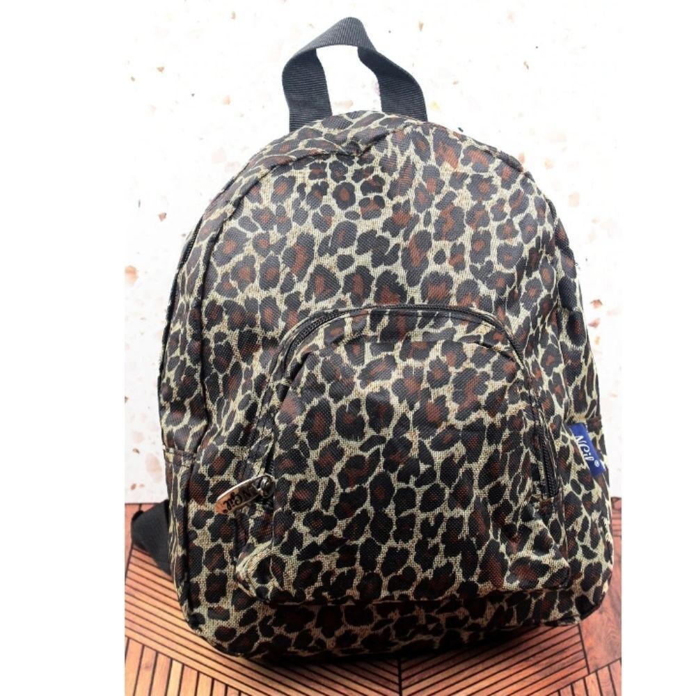 Ngil Small Leopard Backpack